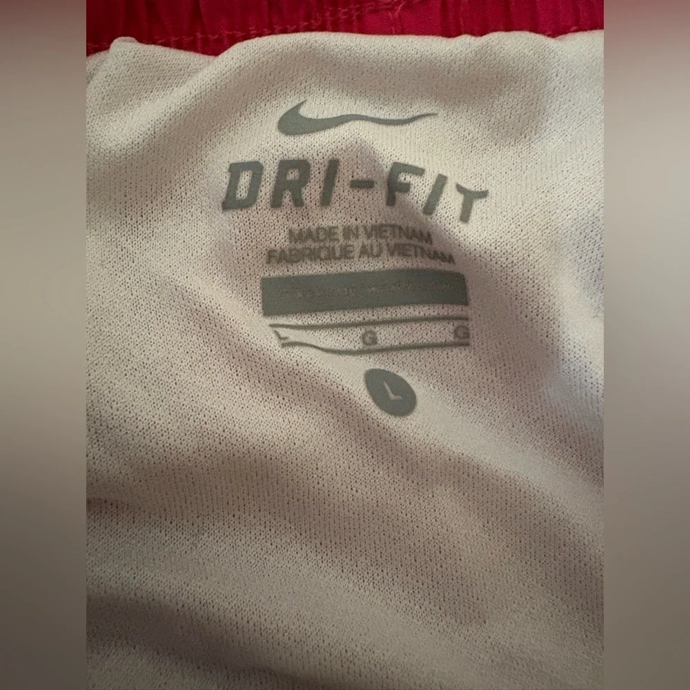 NIKE Girls Light Pink Tempo Dri-Fit Active Running Workout Shorts Size Large